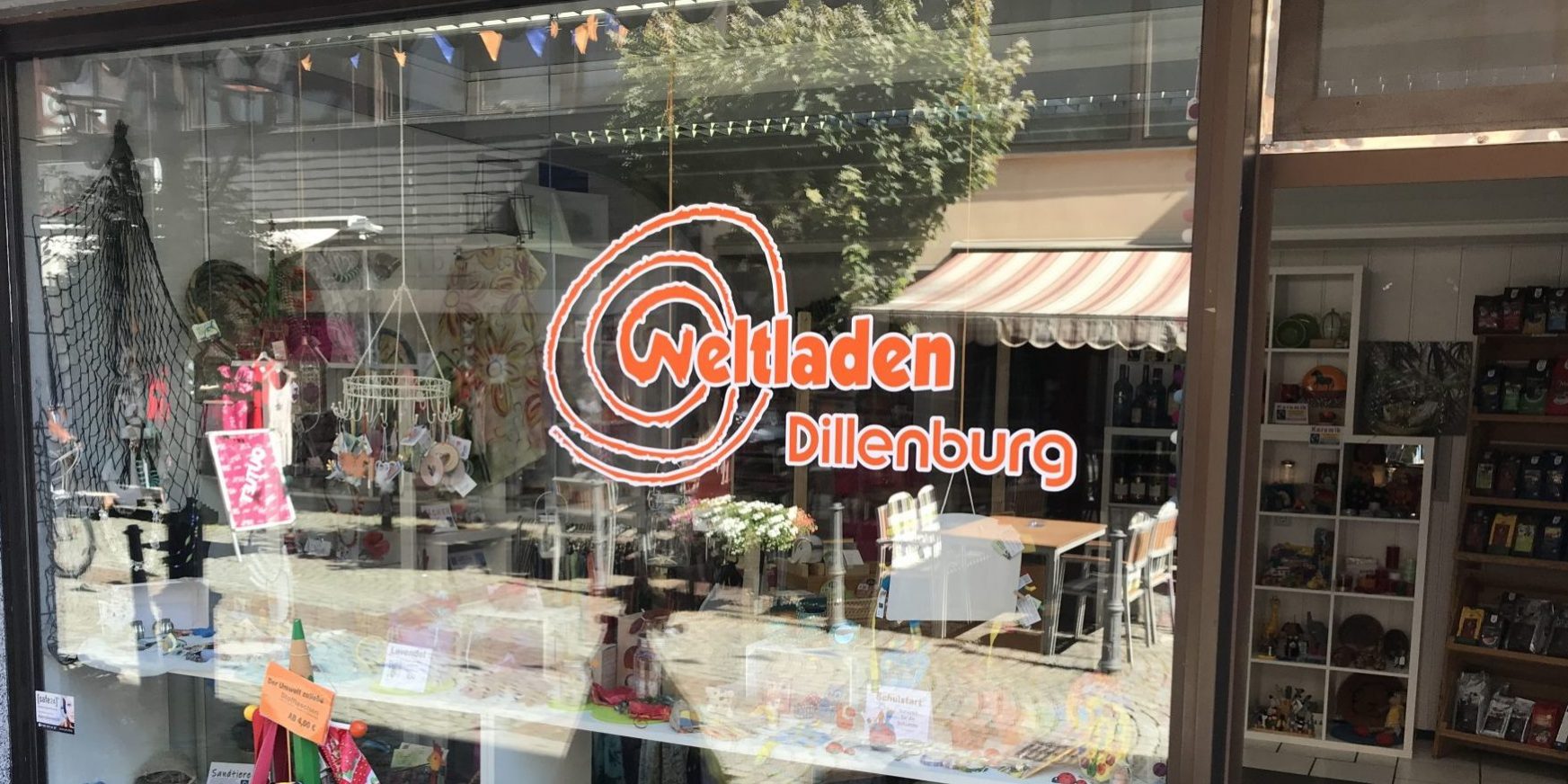Zugang zum Weltladen Dillenburg