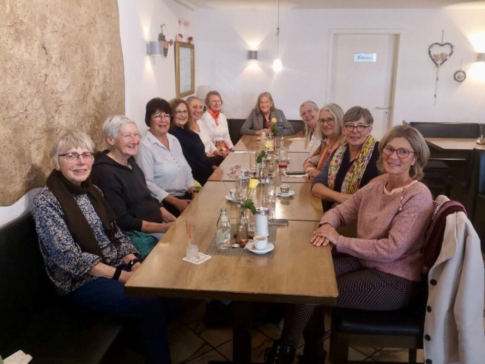 Weltladen Ausflug Tuttlingen Gruppenbild Restaurantbesuch