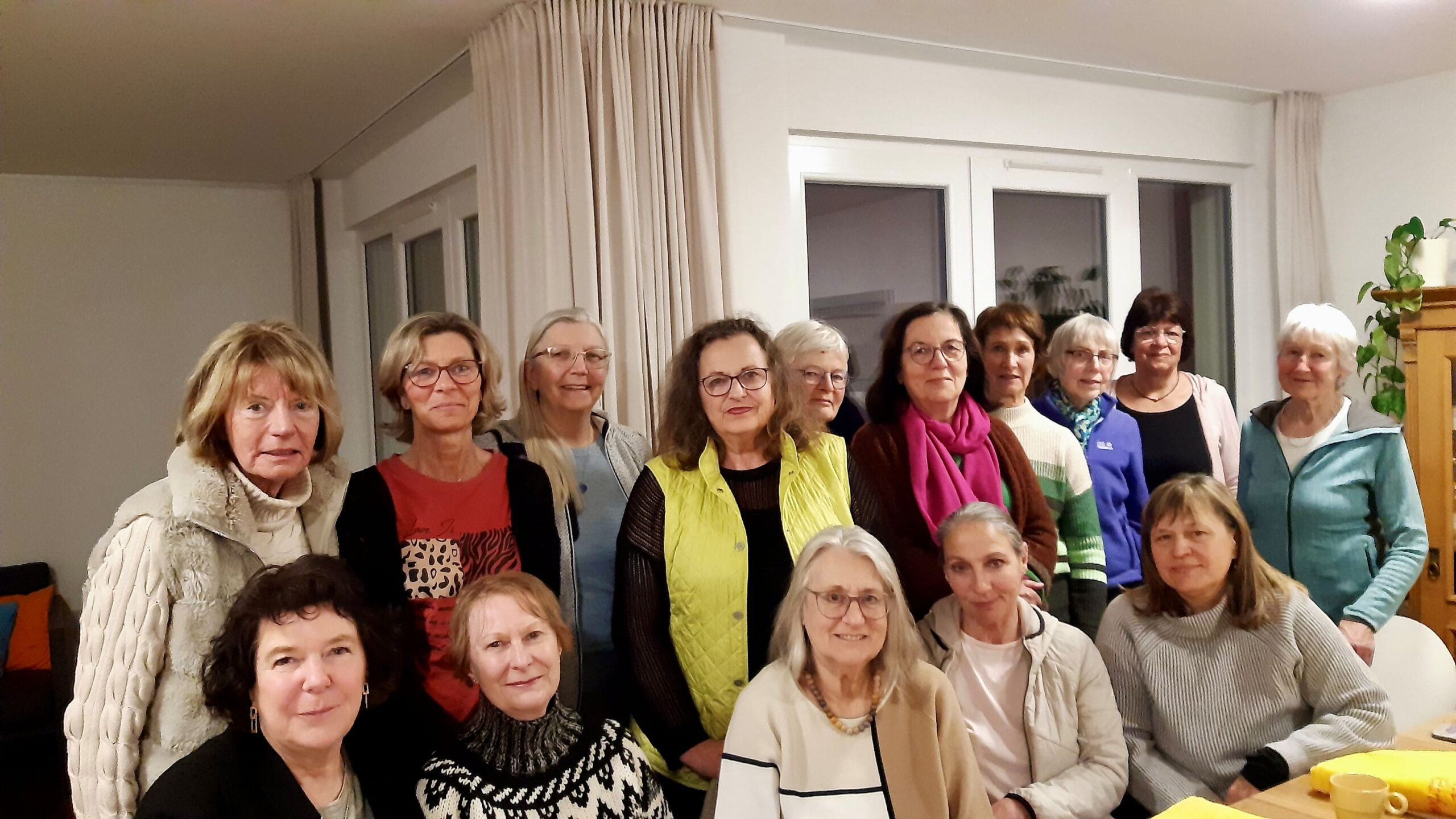 Über_uns_JHV_2026 Das Weltladen-Team bei der Jahreshauptversammlung 2026