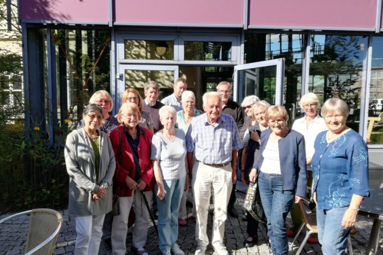 Weltladen-team-Treffen-1024×768