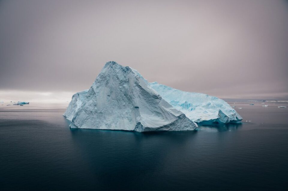 iceberg-gfd8311082_1280-1024×682