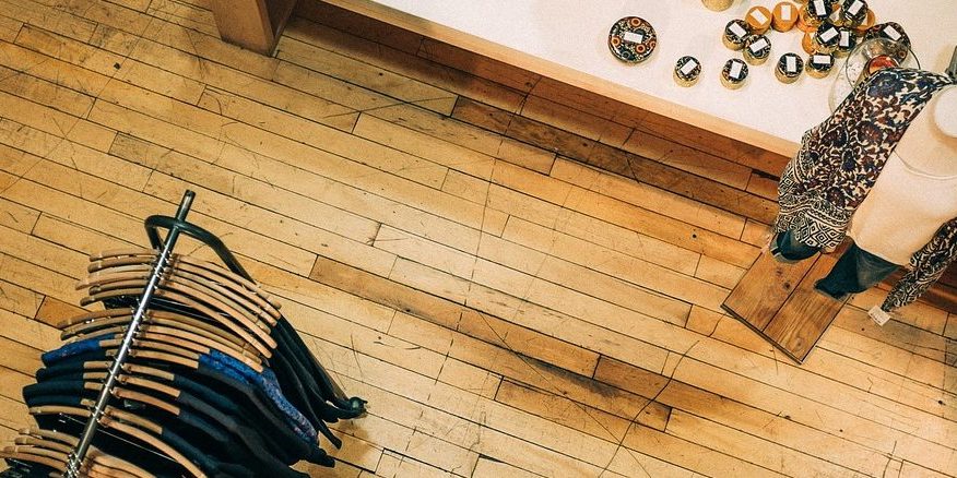 clothes-1839935_1280