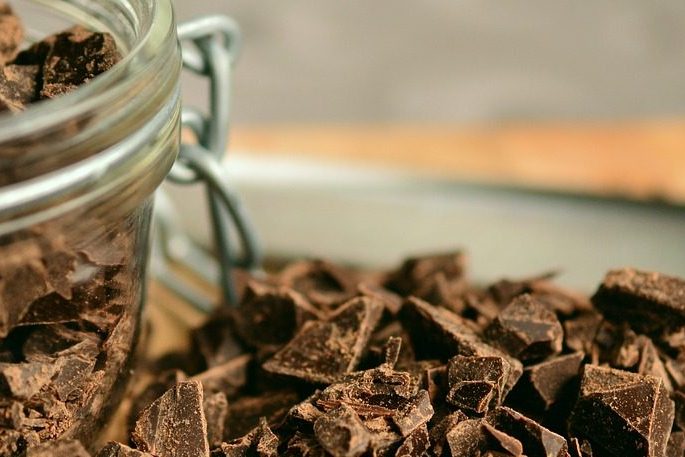 chocolate-2224998_1280