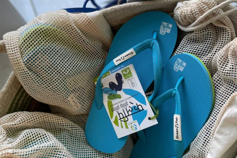 Fair, stylisch und supergequem, Flip Flops von Green u Fair