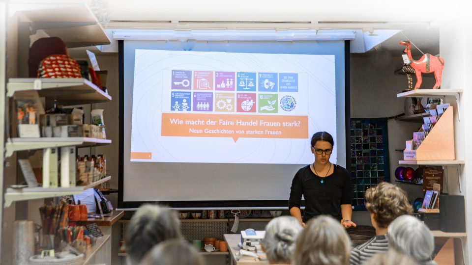 Ausstellungseröffnung „FAIRER HANDEL. MACHT. FRAUEN. STARK.“, Foto: Bernd Willeke