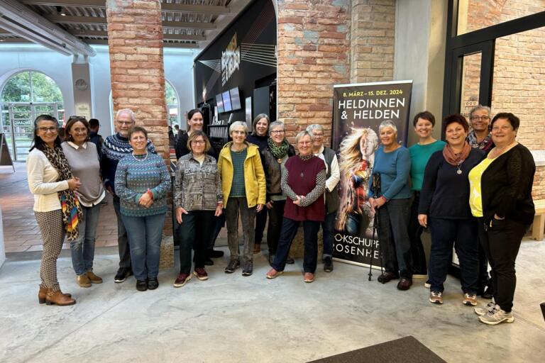 Teamfoto 2024 Lokschuppen