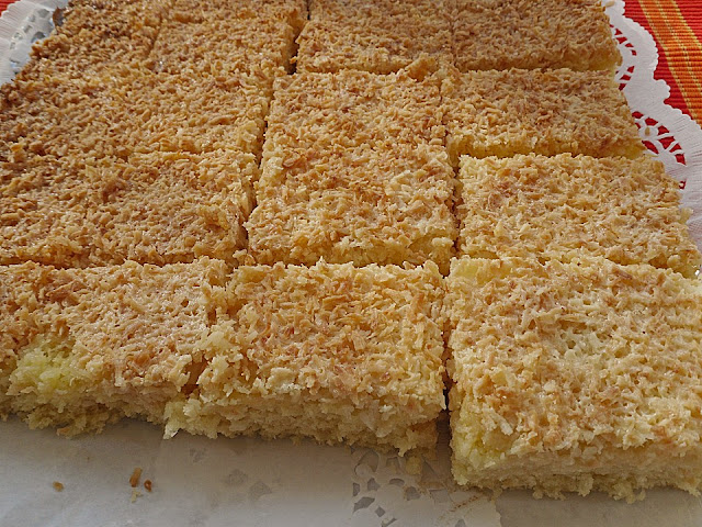 Buttermilch-Kuchen mit Kokos