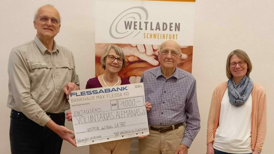 230525_Spendenübergabe_Fair-handeln_(c)Andreas-Leyrer