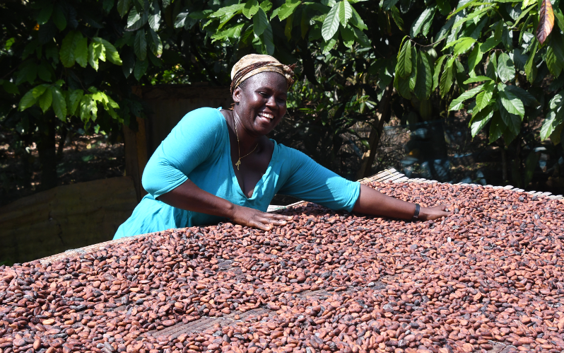 Kakaobäuerin aus Ghana