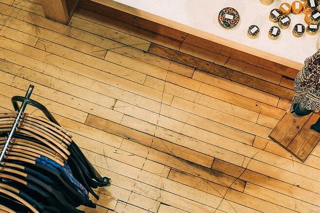 clothes-1839935_1280