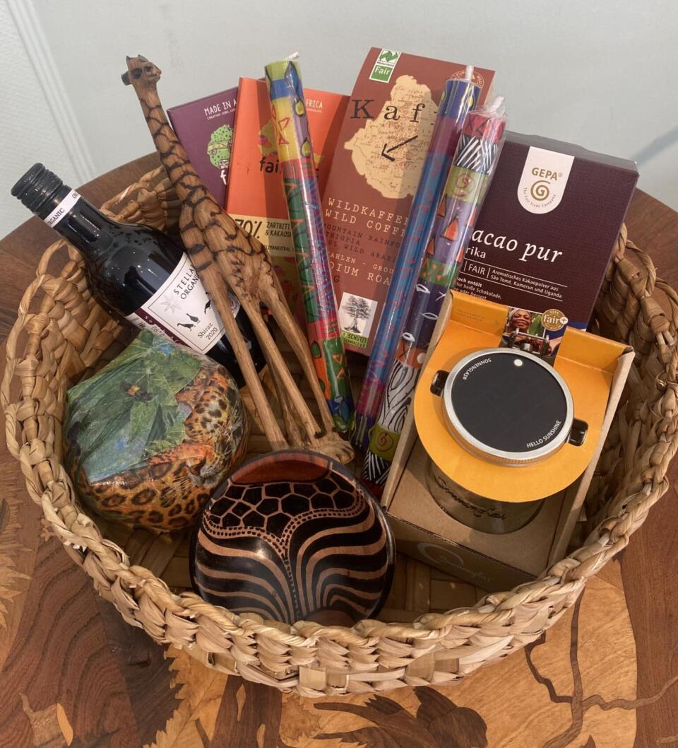 IMG_1340 Ein Präsentkorb mit dem Thema Afrika